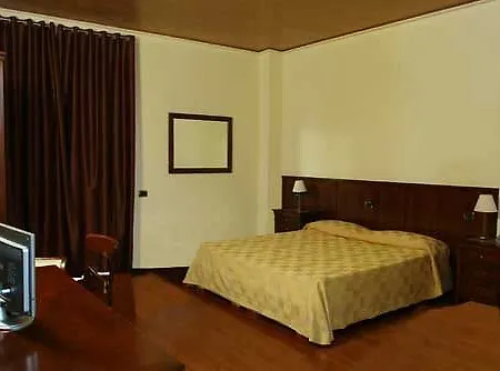 Albatros Otel Siraküza