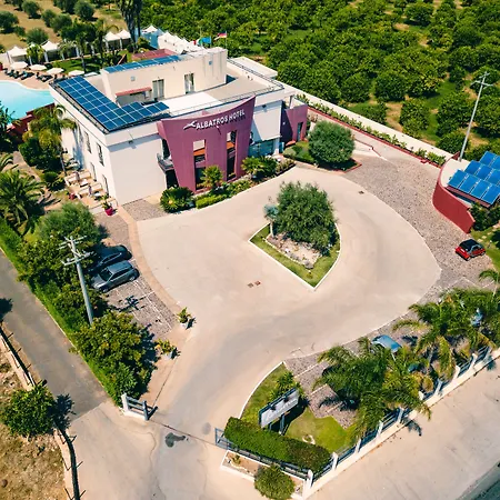 Albatros 4* Siraküza