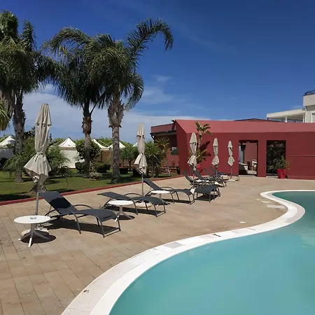 Albatros Hotel
